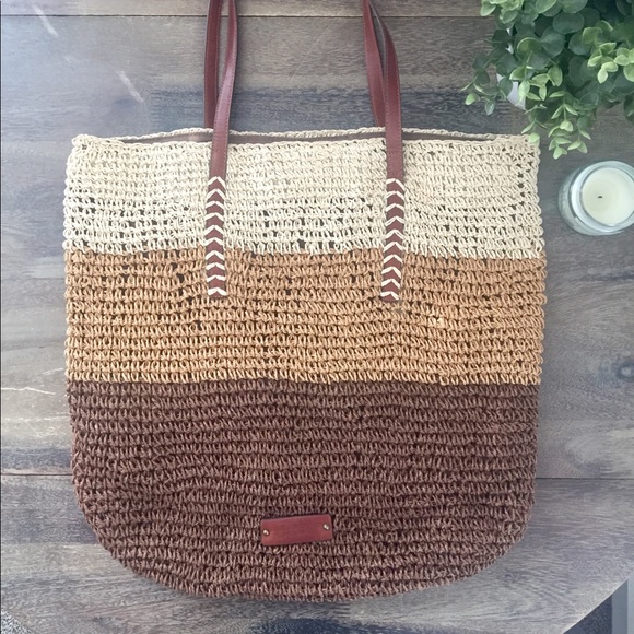 Lucky Brand Handbags - Large Lucky Brand Tote